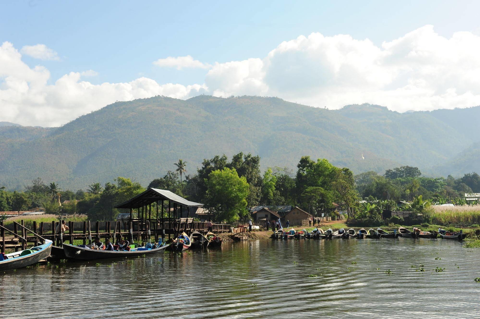 Villa Inle Boutique Resort Nyaung Shwe Kültér fotó